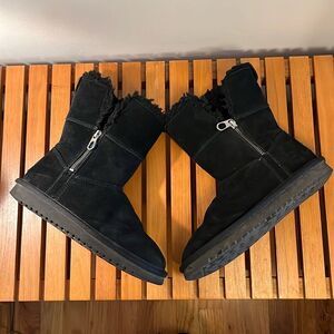 Koolaburra by UGG side zip fleece lined boot size 5
